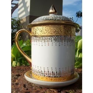 Gold Drip Design Mug